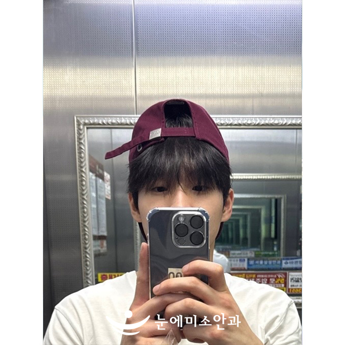 안경을 썼을 때의 불편함들을 느낄 필요가 없어졌고 수술을 고민하시는 분들이 계시다면 꼭 추천드립니다. 완전 좋아요 :)